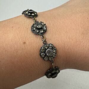 Vintage Silver Tone Rhinestone Flower Bracelet Delicate 90s Estate Jewelry
